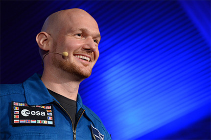 „Astro-Alex“ sprach am 8. Mai an der Universität Hamburg von seiner Mission auf der Internationalen Raumstation ISS. Foto: UHH/CEN/Ausserhofer